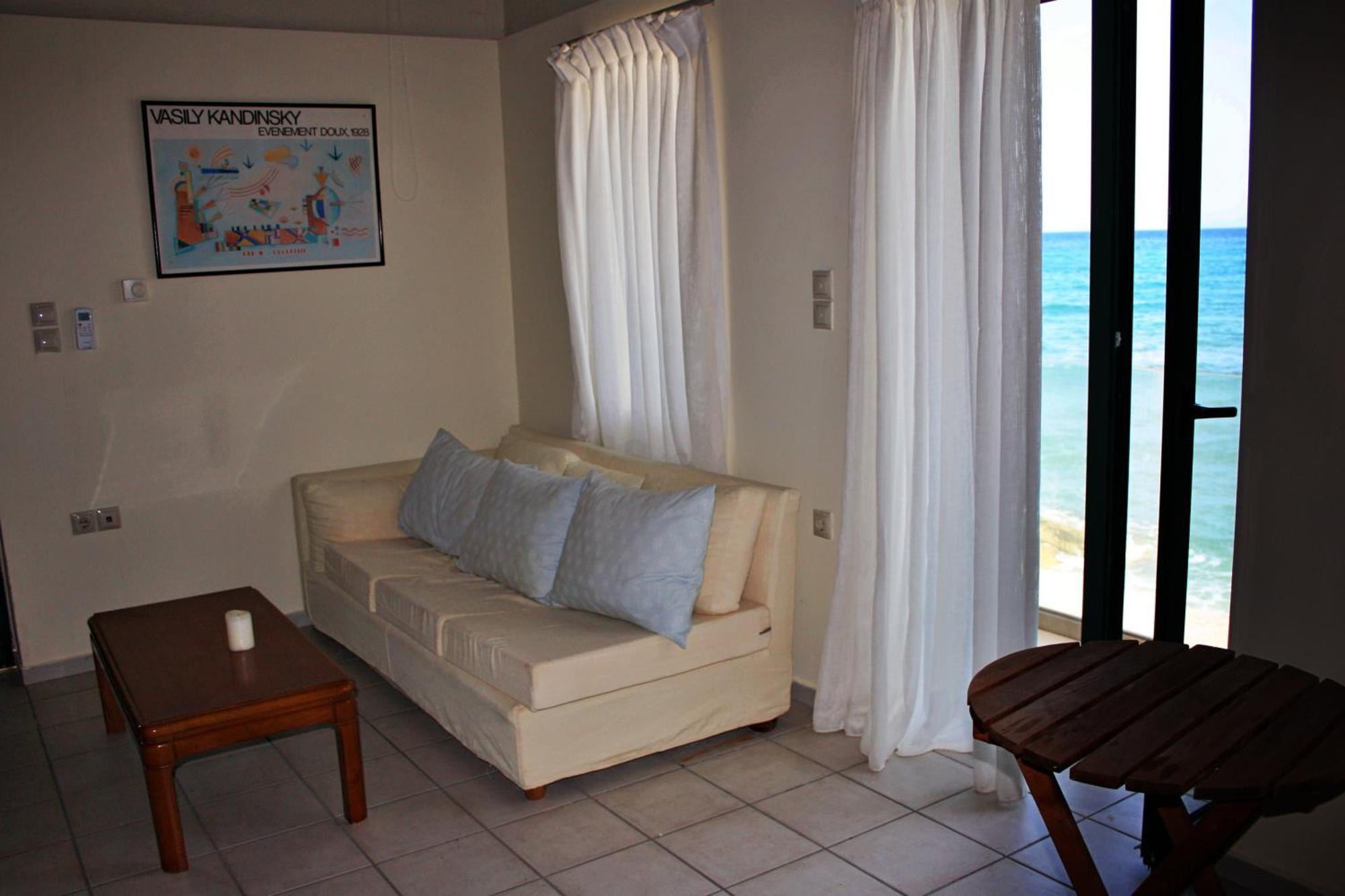 Thalassa Apartments Ретимно Экстерьер фото